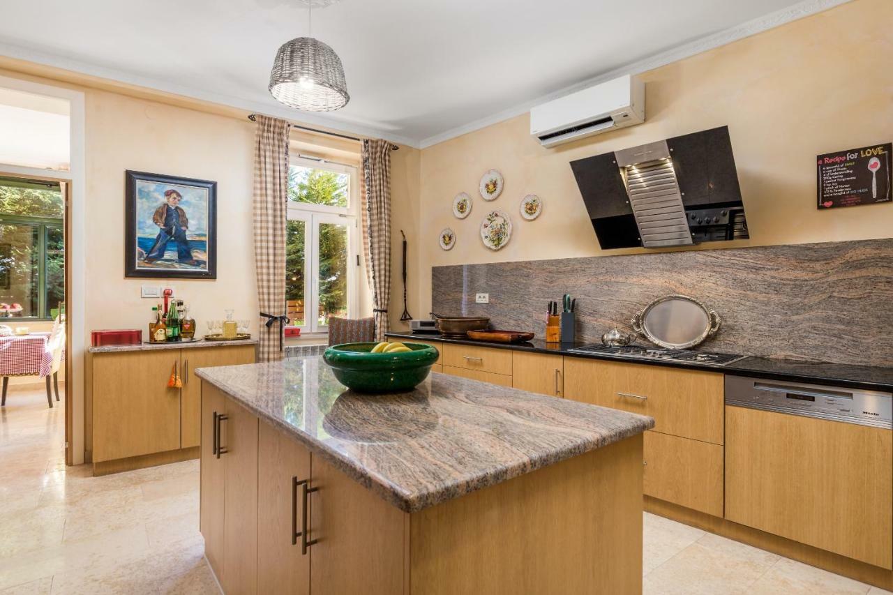 אופטיה Villa Vilma מראה חיצוני תמונה